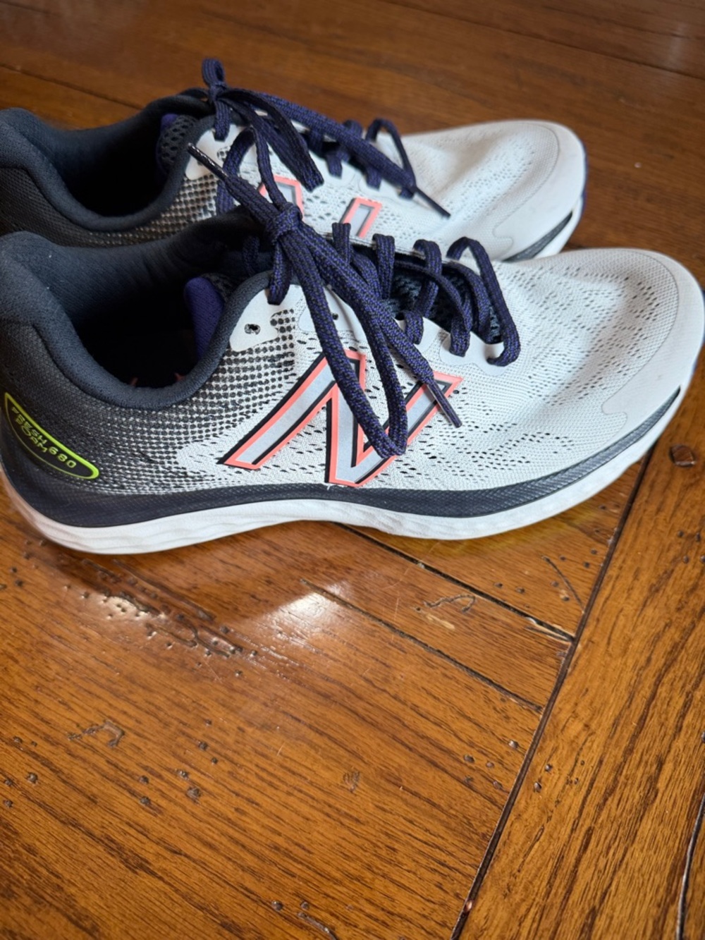 New Balance White and Navy Athletic Running Shoes with Coral Accents